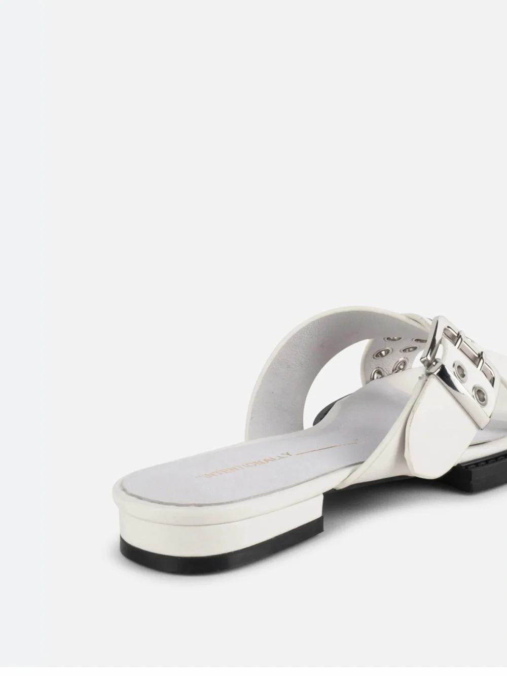 INTENTIONALLY BLANK Clipz White Leather Cross-Strap Slide Sandals size 8 NIB